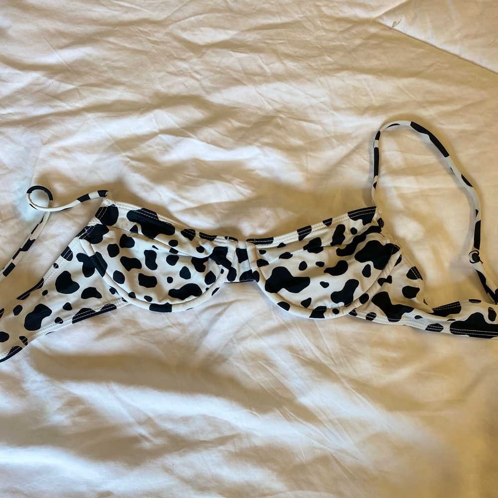 Kendall & Kylie Cowprint bikini top